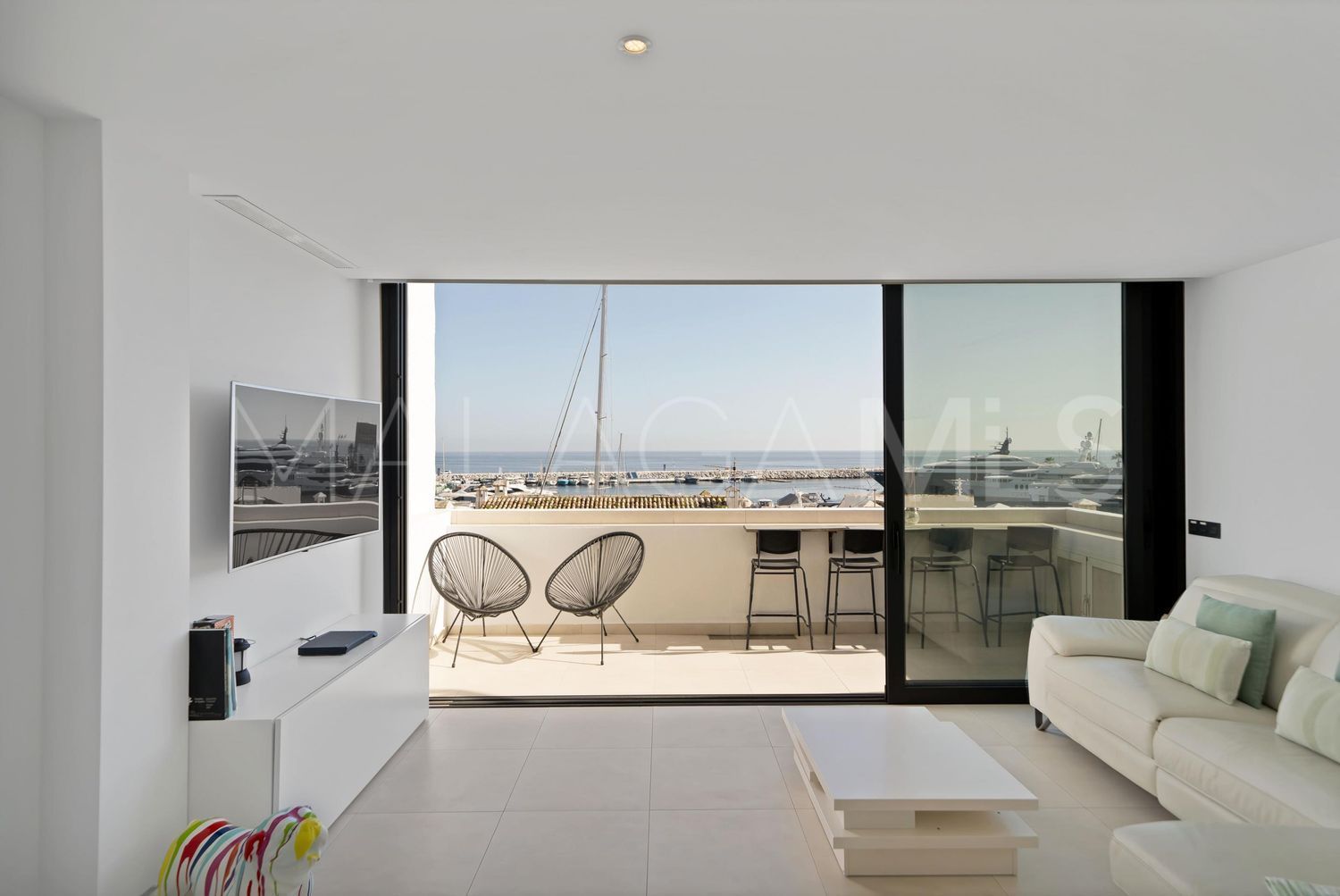 Flat for sale in Marbella - Puerto Banus