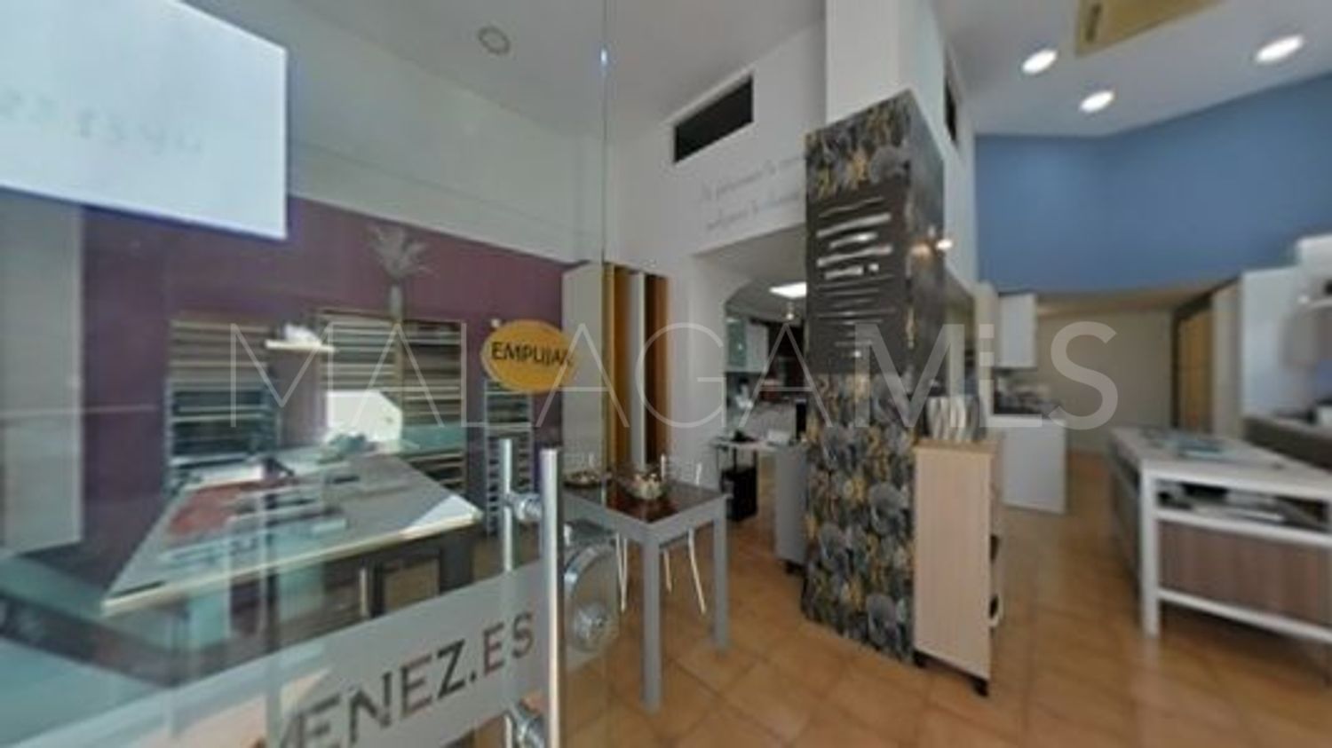 Commercial for sale in Malaga - Carretera de Cádiz