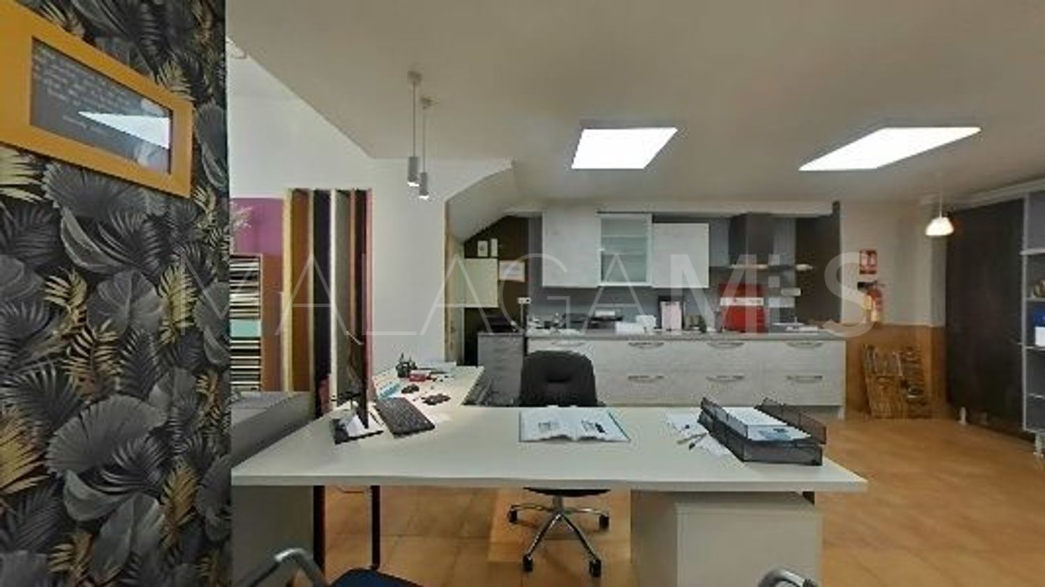 Commercial for sale in Malaga - Carretera de Cádiz