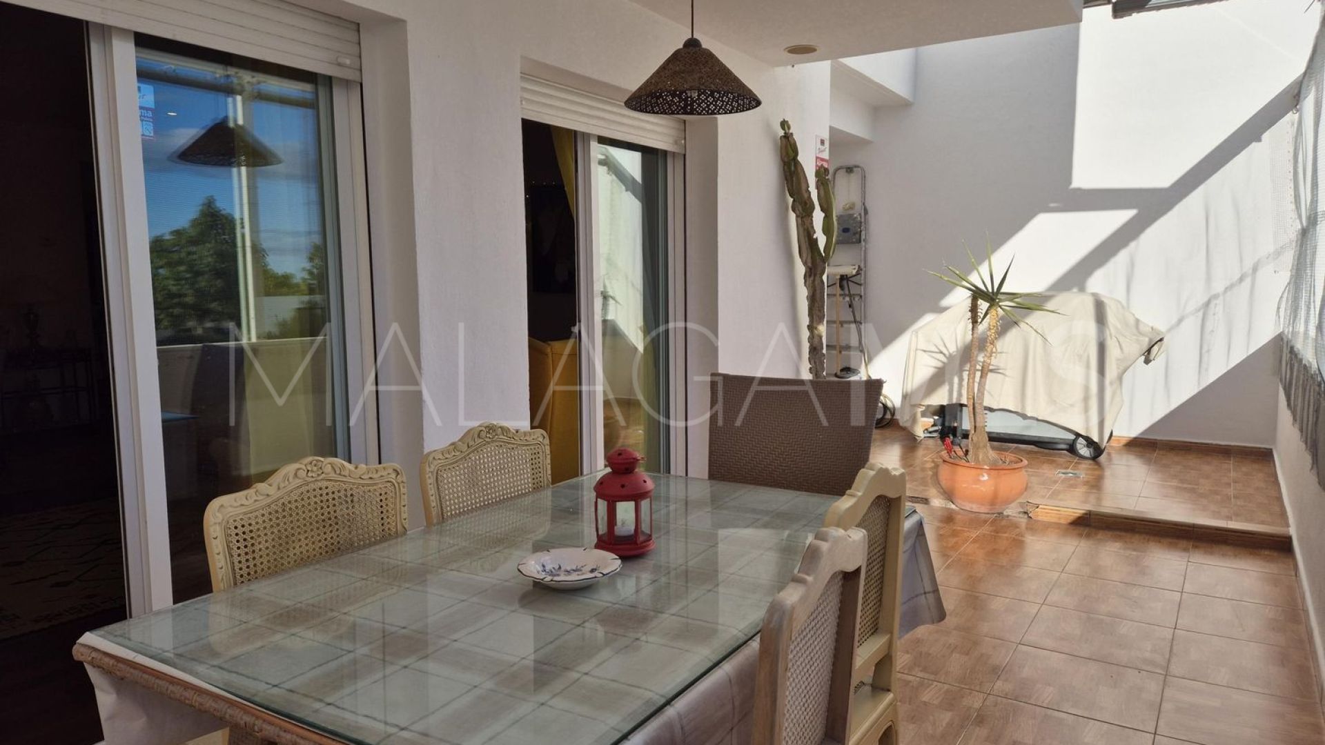 Buy piso in Mijas Pueblo with 2 bedrooms