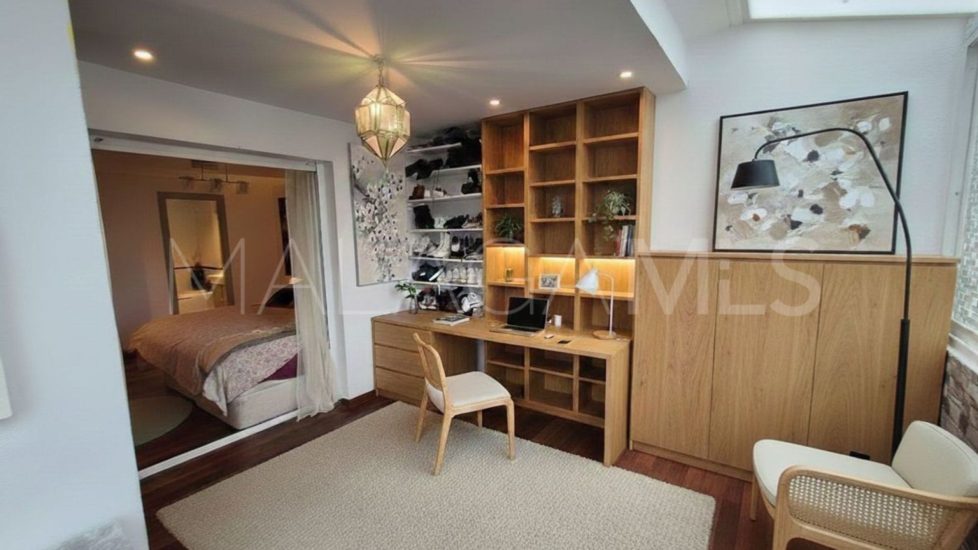 Buy piso in Mijas Pueblo with 2 bedrooms