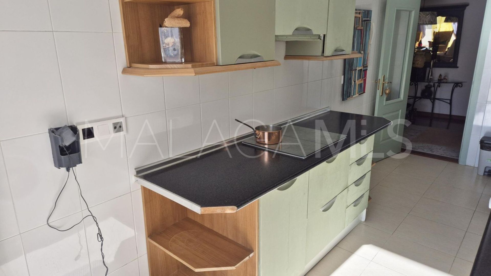 Buy piso in Mijas Pueblo with 2 bedrooms