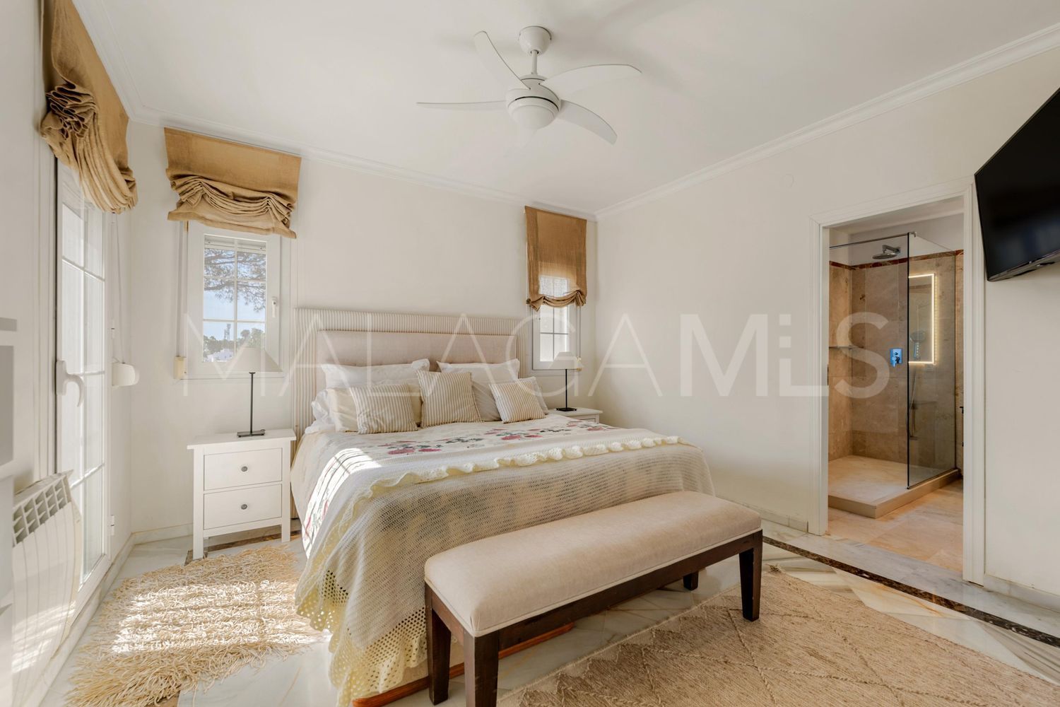 Hus i byn for sale in Nueva Atalaya