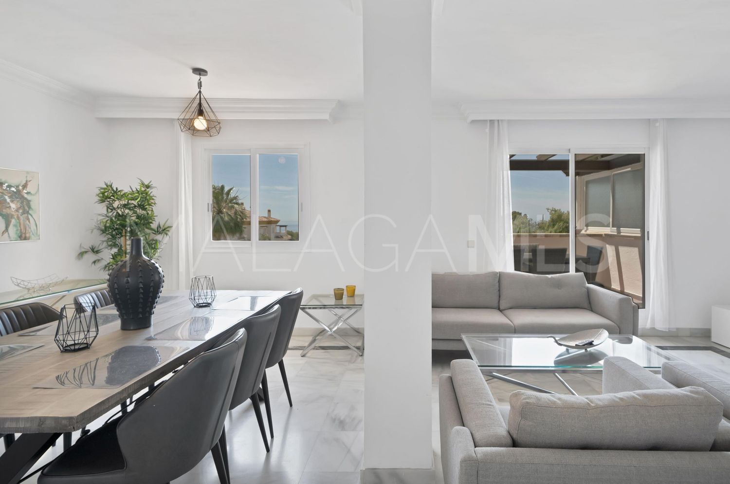 For sale La Carolina 3 bedrooms flat