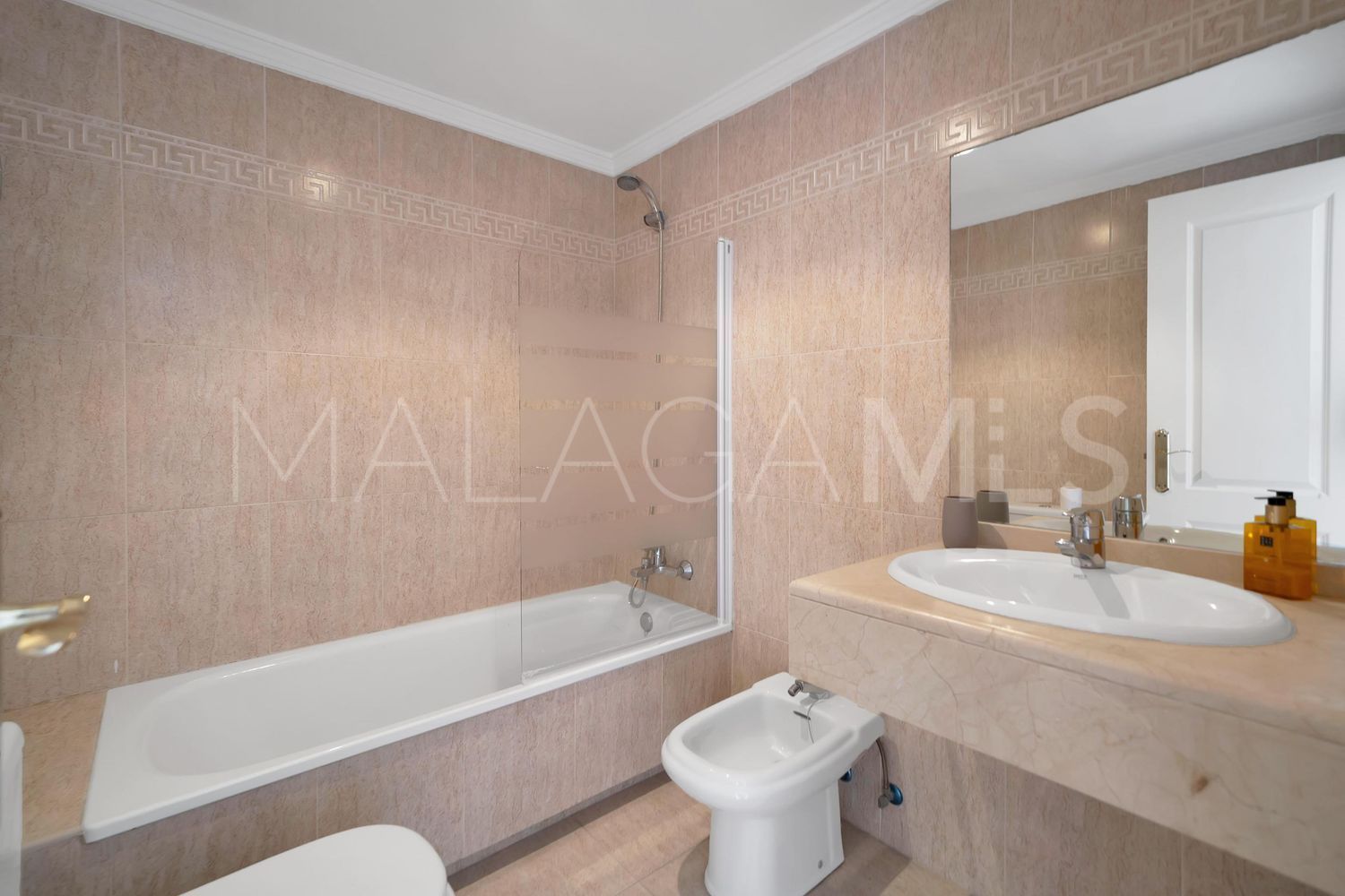 For sale La Carolina 3 bedrooms flat