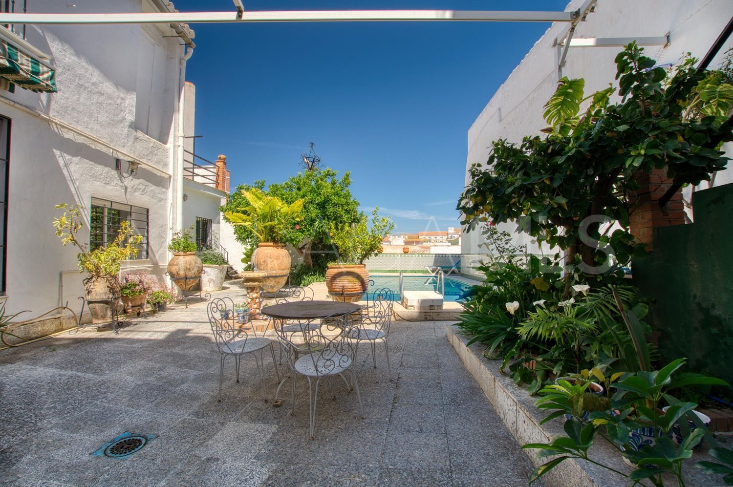 Maison for sale in Centro Ciudad - El Carmen