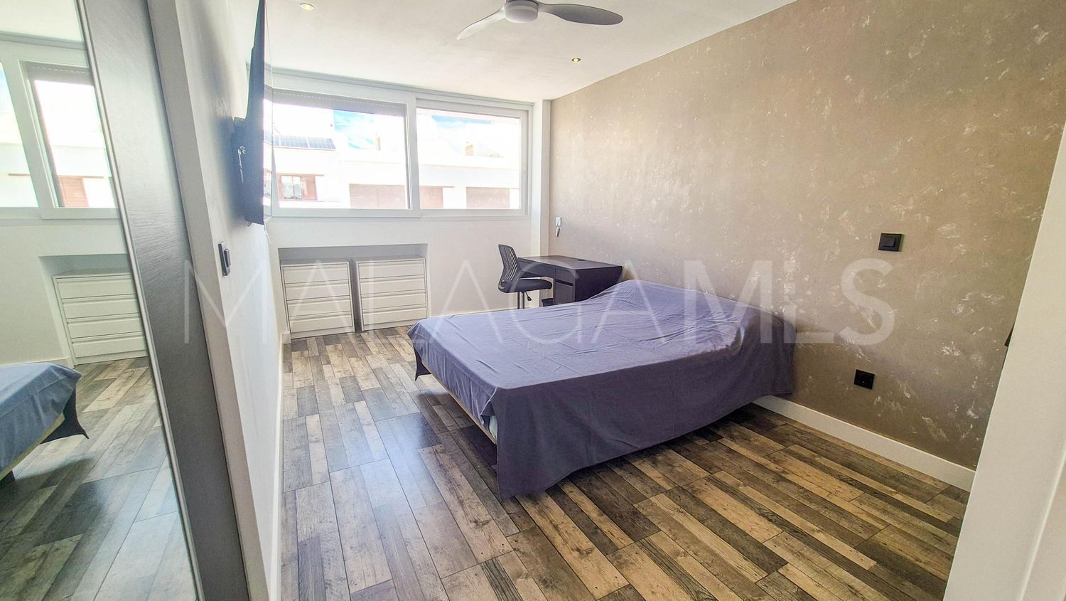 For sale house in El Chaparral with 5 bedrooms