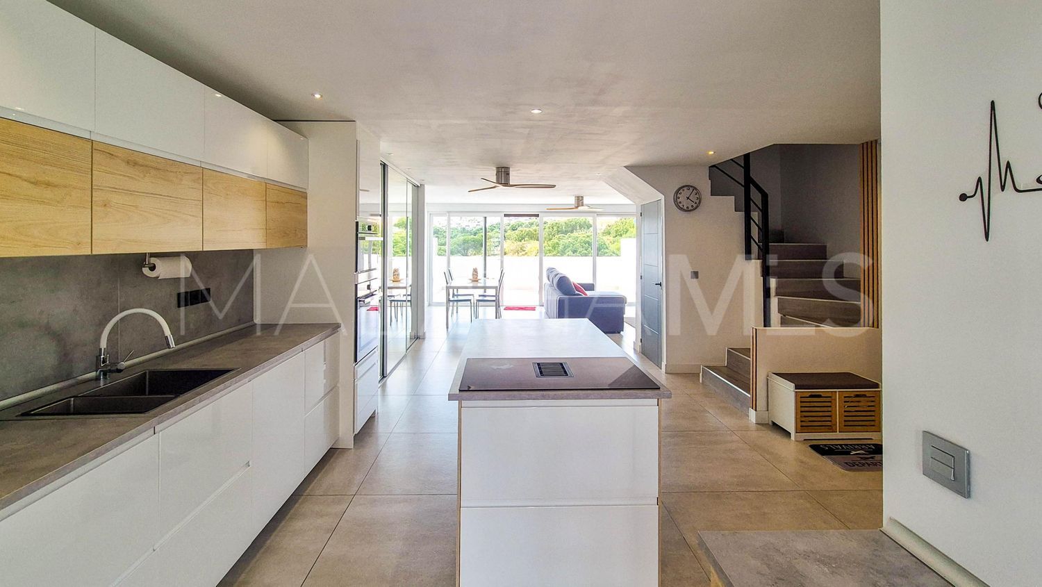 For sale house in El Chaparral with 5 bedrooms