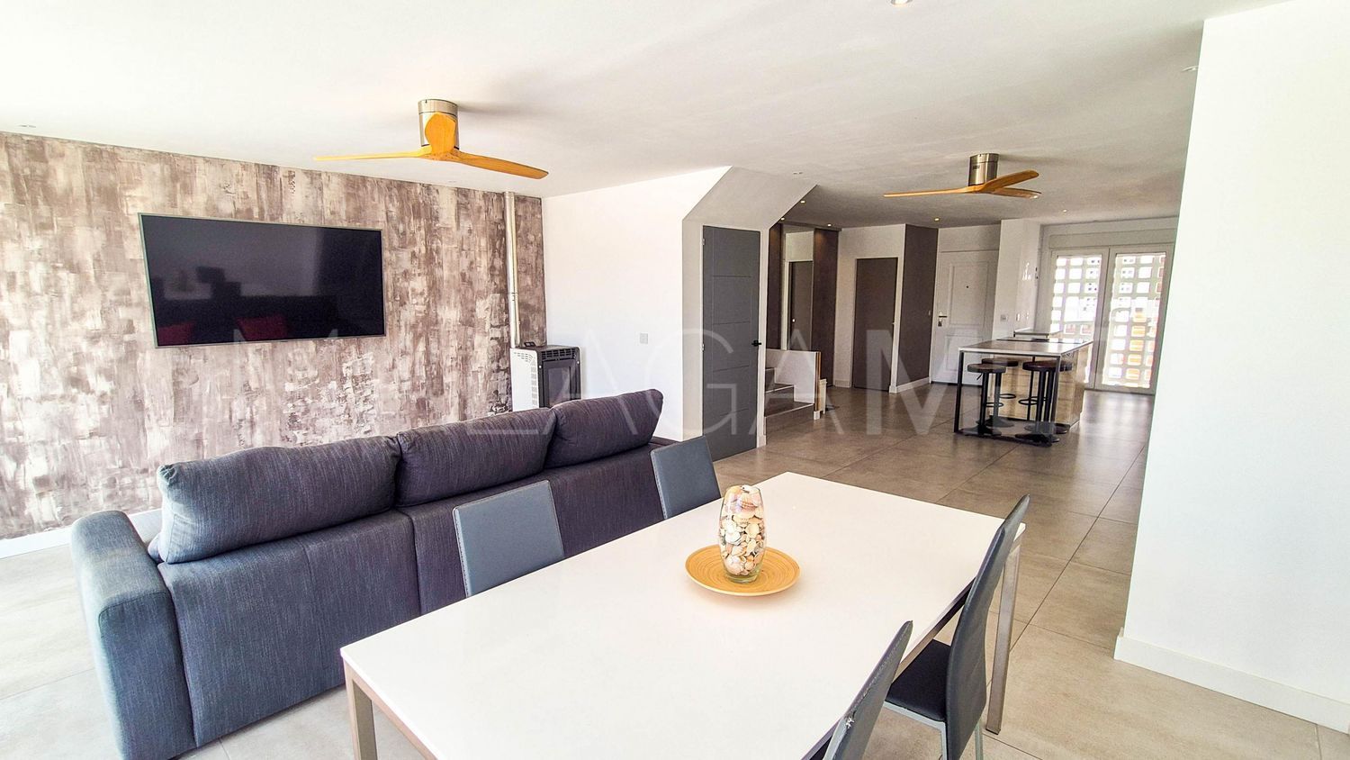 For sale house in El Chaparral with 5 bedrooms