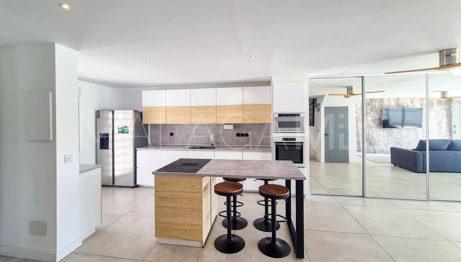 For sale house in El Chaparral with 5 bedrooms