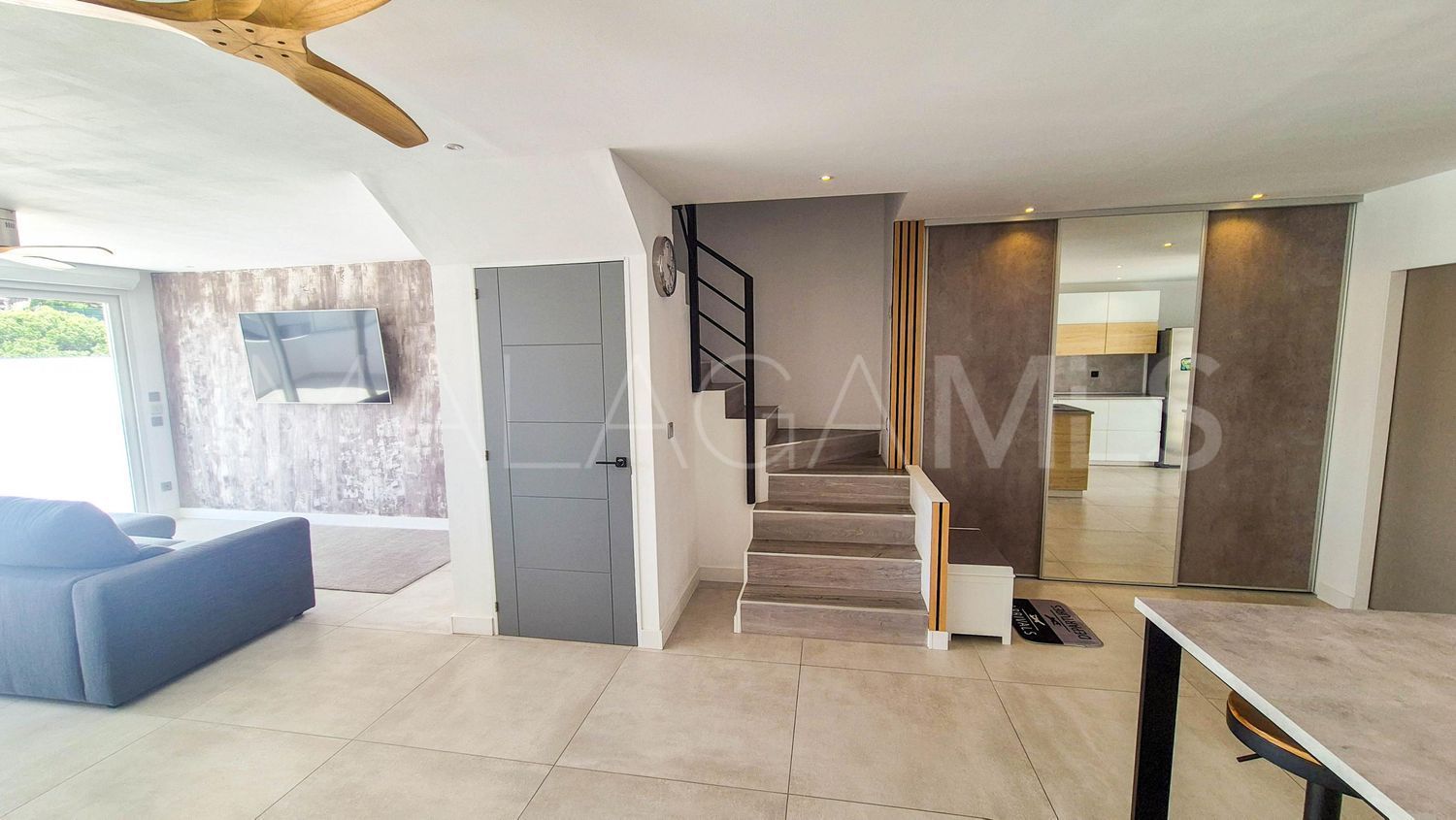 For sale house in El Chaparral with 5 bedrooms
