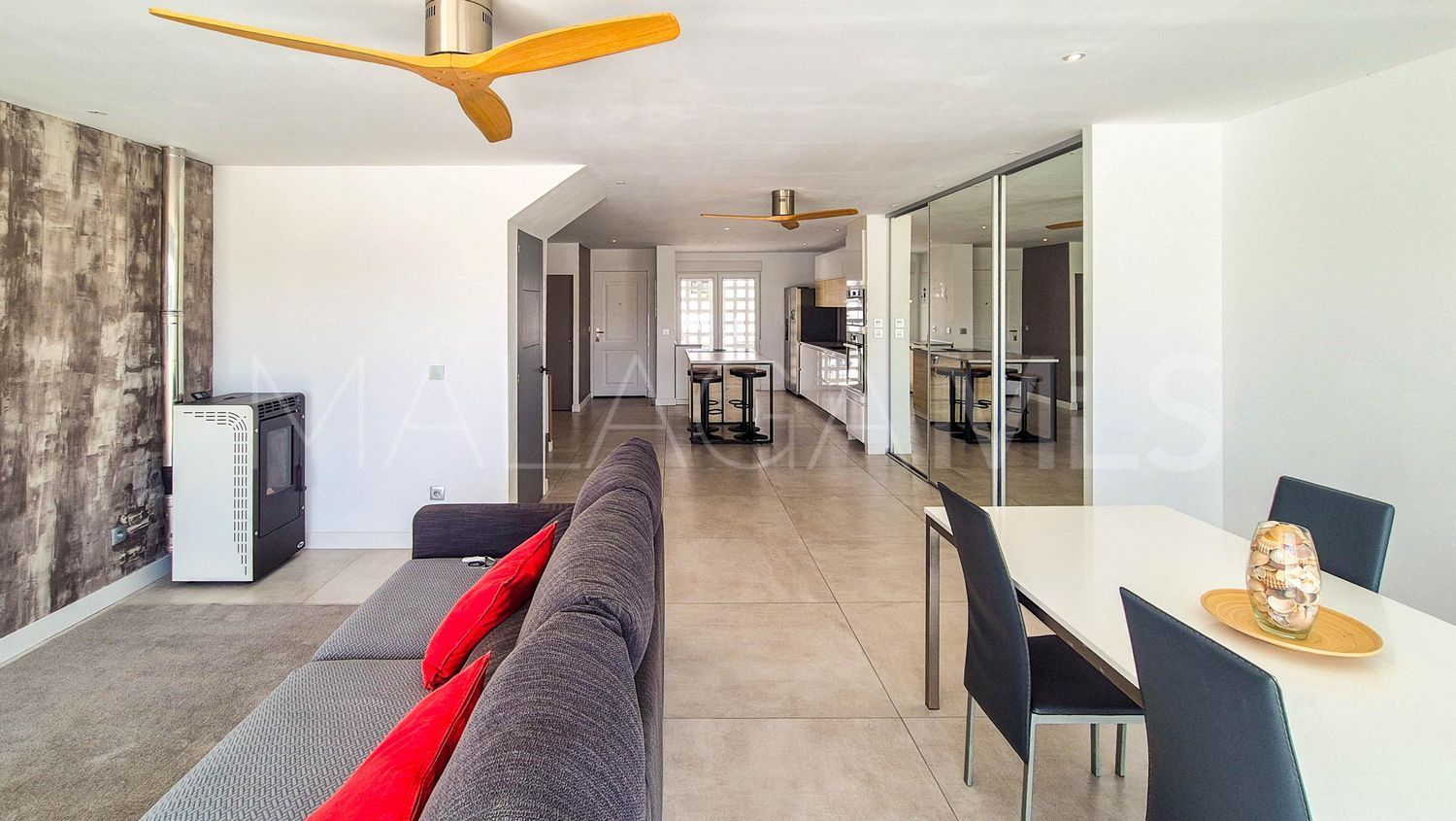 For sale house in El Chaparral with 5 bedrooms