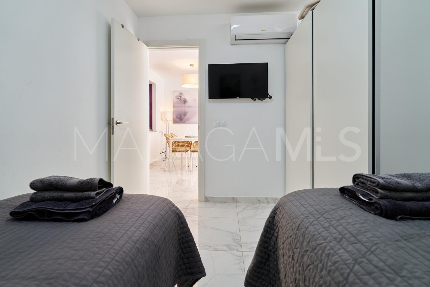 Flat for sale in Playa Bajadilla - Puertos