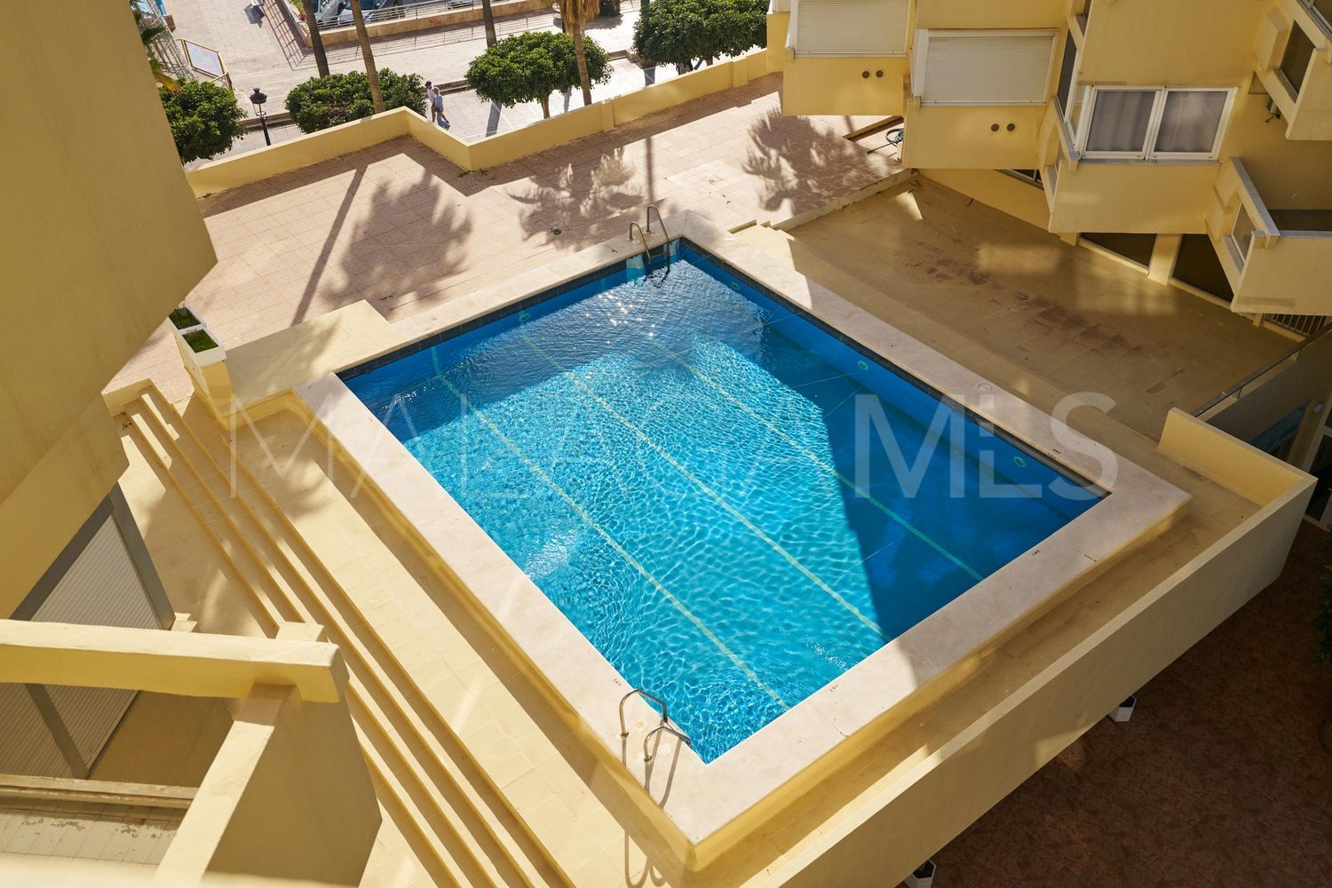 Flat for sale in Playa Bajadilla - Puertos