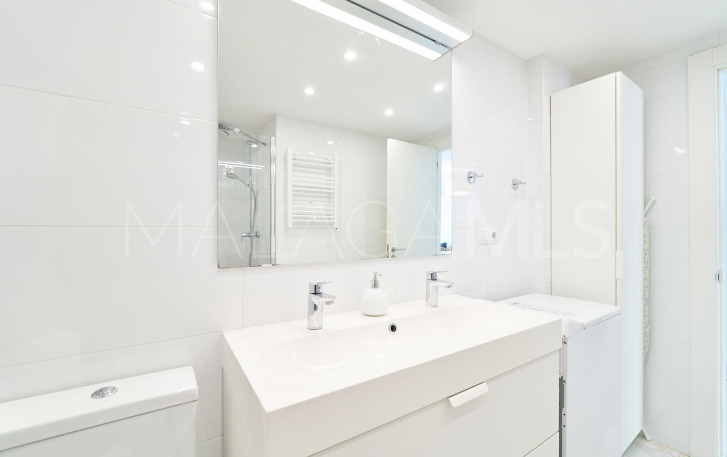 Flat for sale in Playa Bajadilla - Puertos