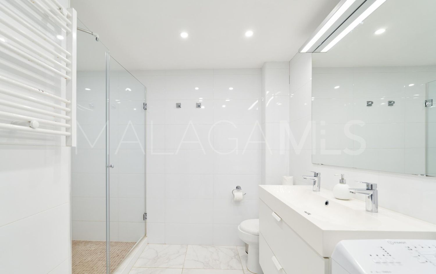 Flat for sale in Playa Bajadilla - Puertos