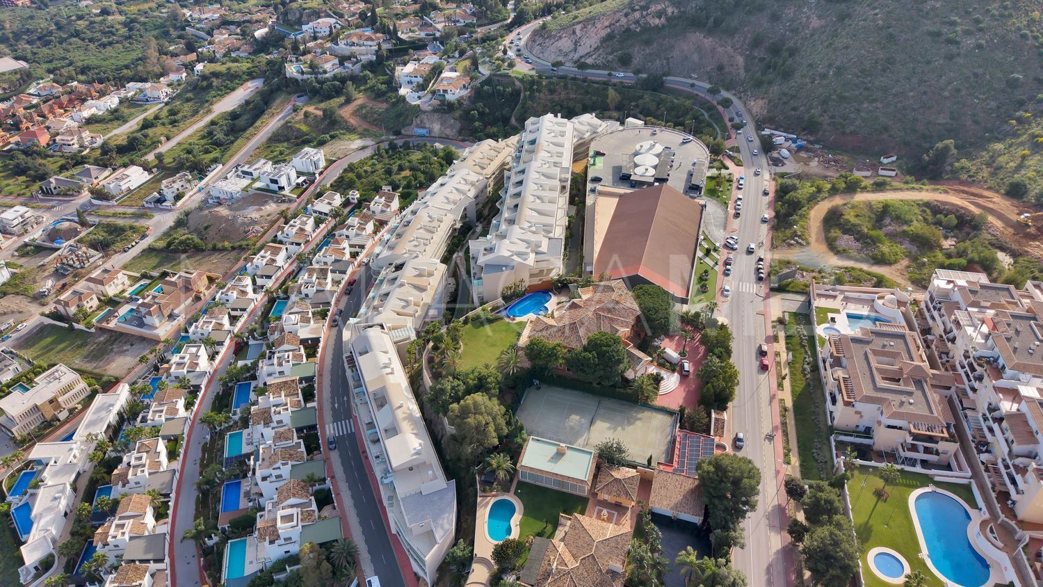 Duplex penthouse in La Capellania for sale