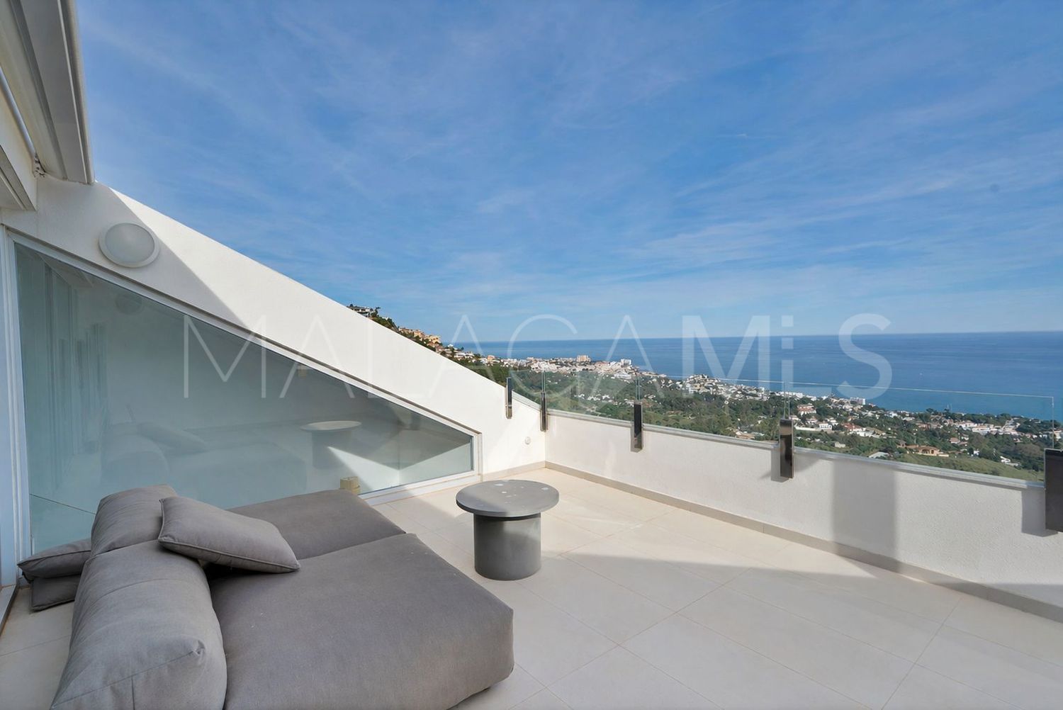 Duplex penthouse in La Capellania for sale