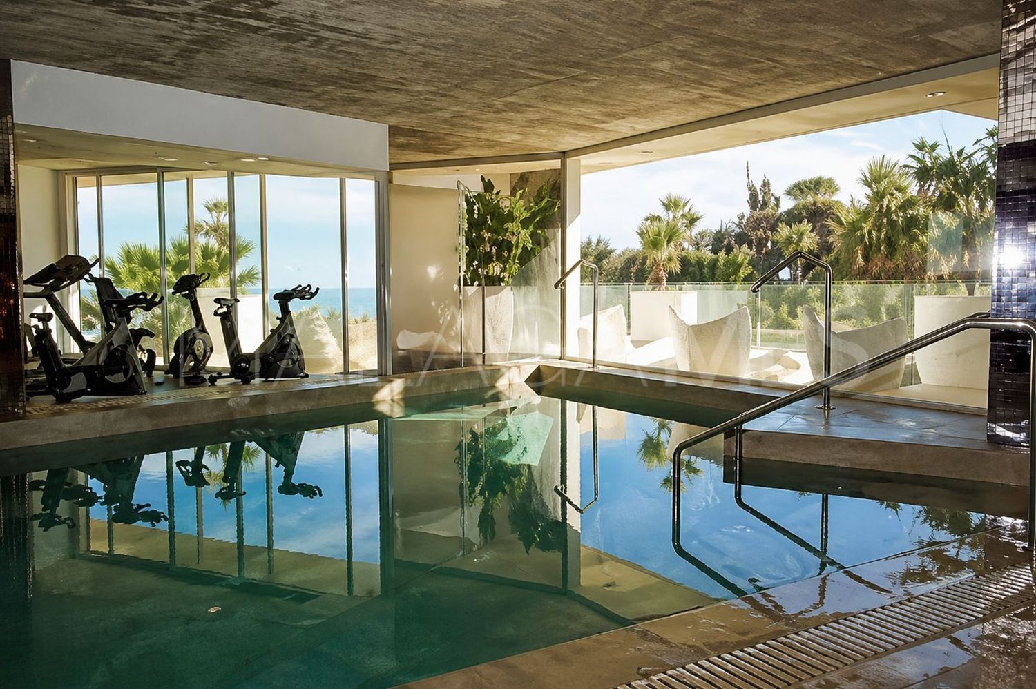 Duplex penthouse in La Capellania for sale
