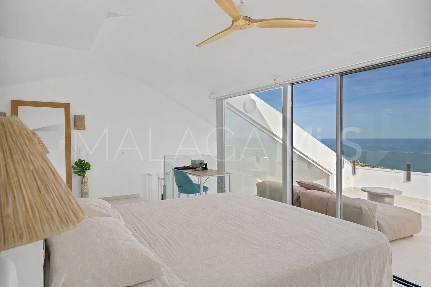 Duplex penthouse in La Capellania for sale