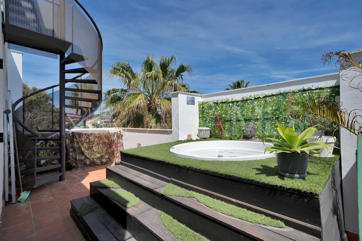 Lägenhet for sale in Bahia de Casares