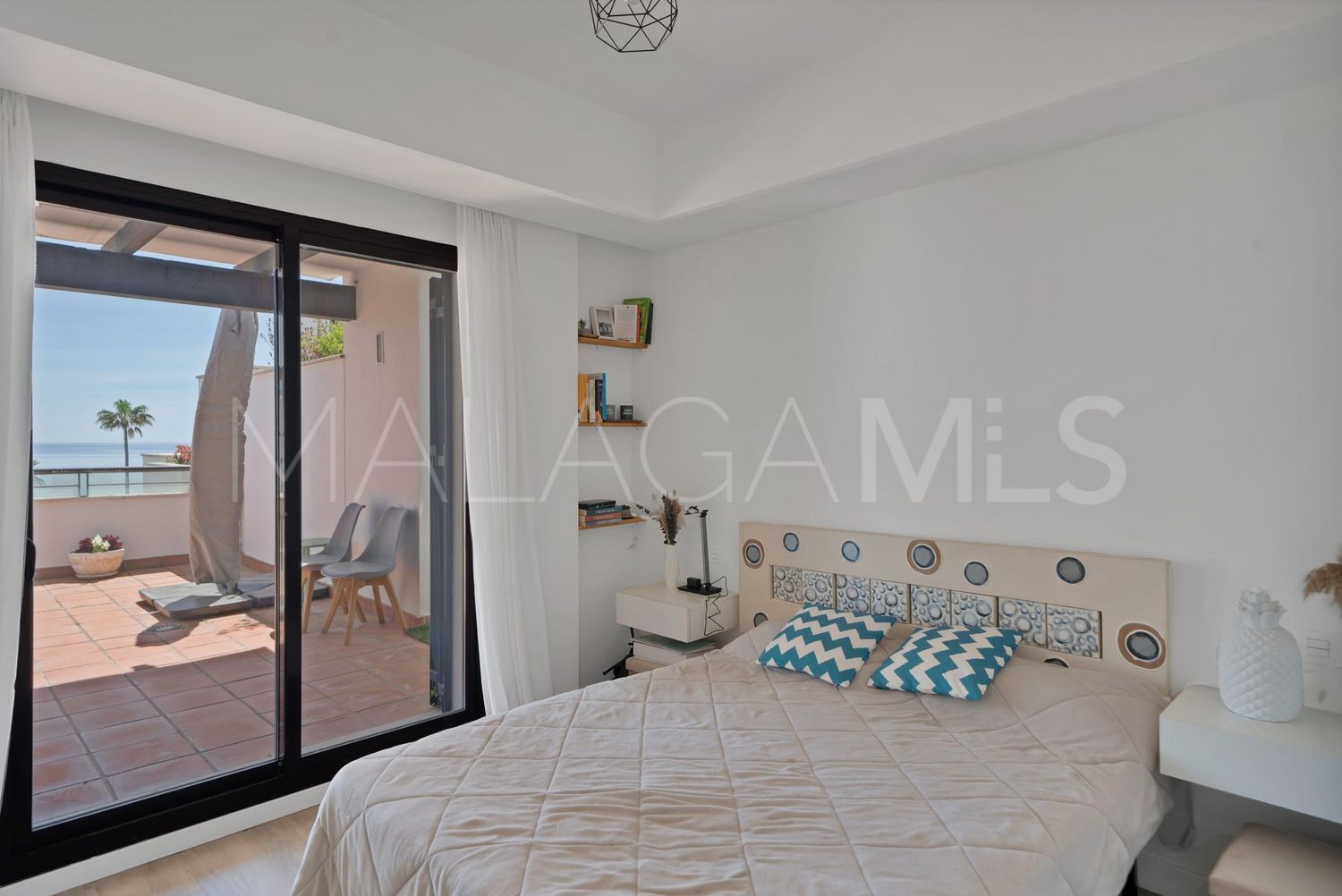 Lägenhet for sale in Bahia de Casares