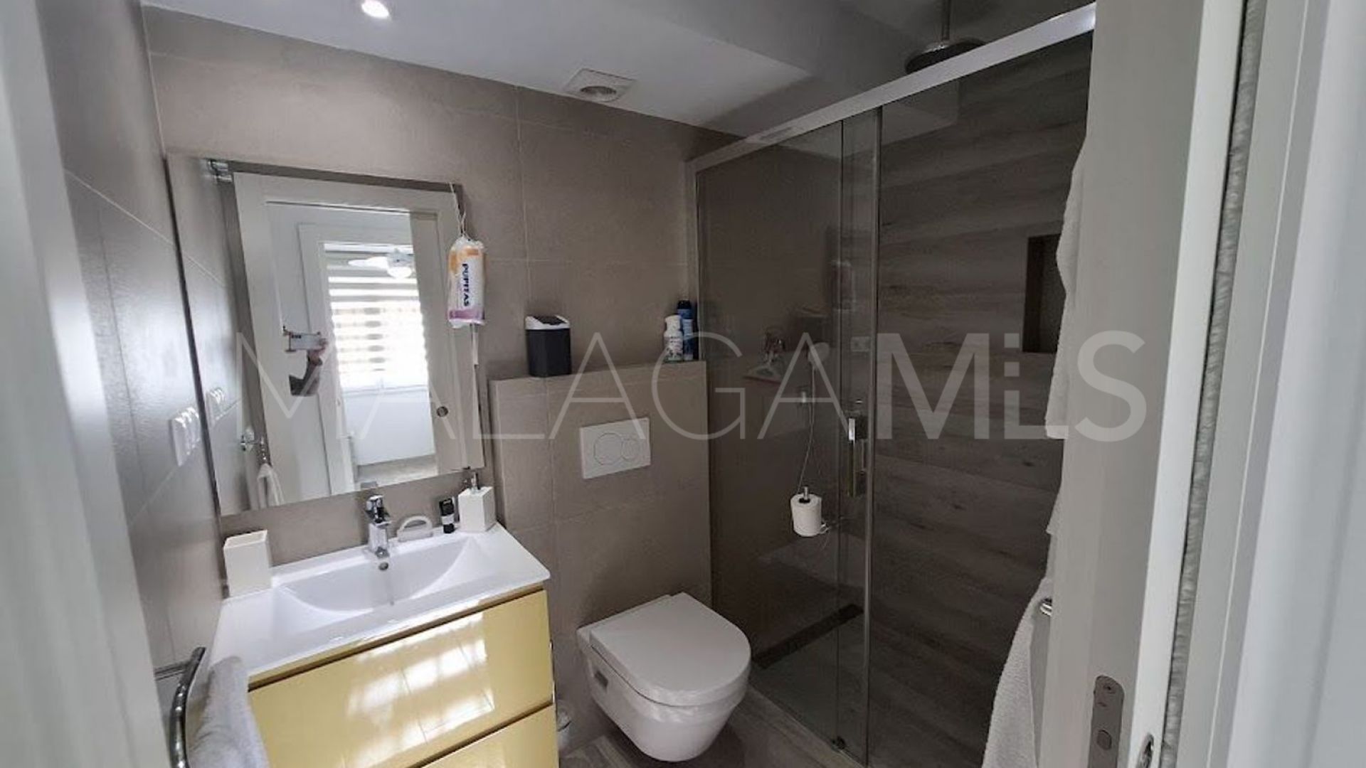 Playa de la Fontanilla, piso with 3 bedrooms for sale