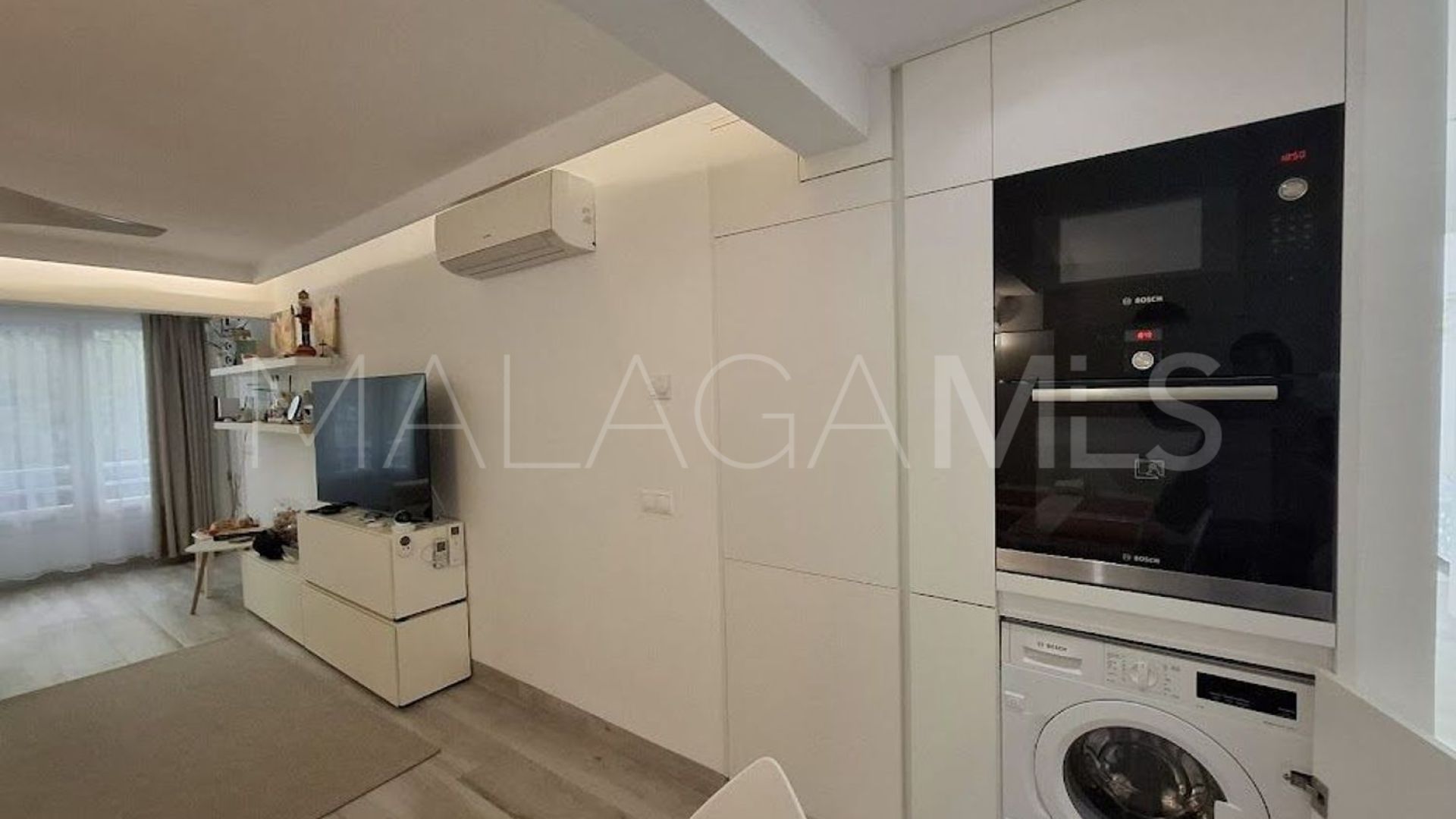 Flat for sale in Playa de la Fontanilla with 3 bedrooms