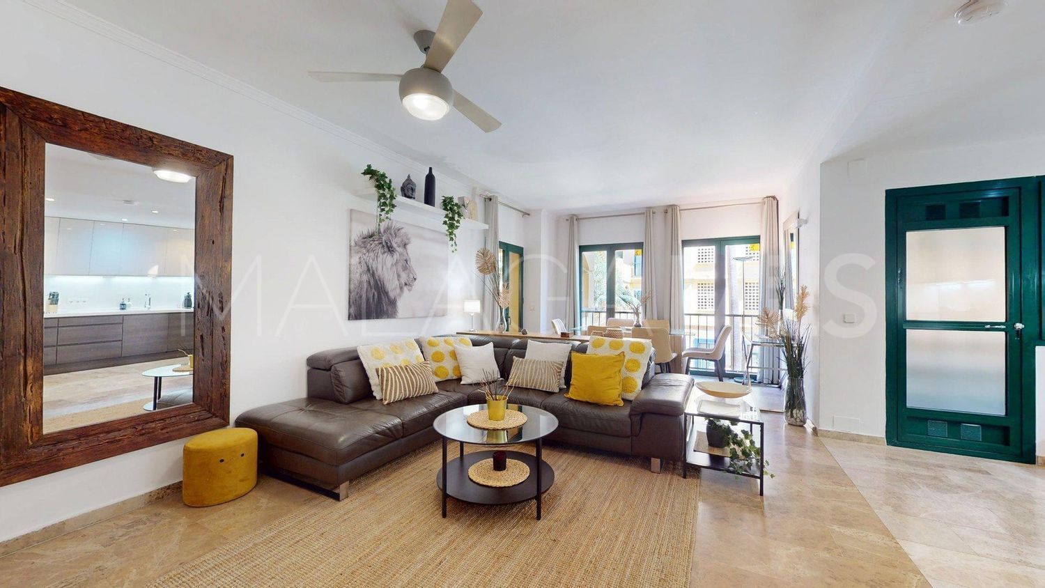 Piso for sale in San Pedro de Alcantara with 3 bedrooms