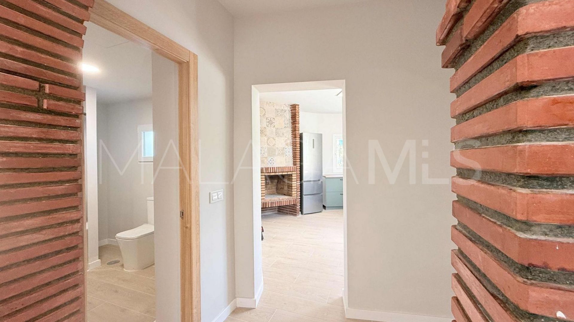 Casa de campo with 3 bedrooms for sale in Coin