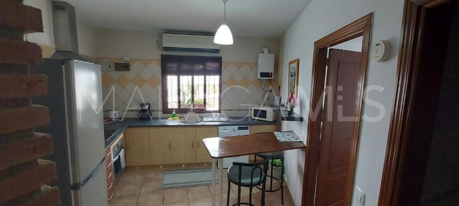 Immeuble for sale in Casarabonela