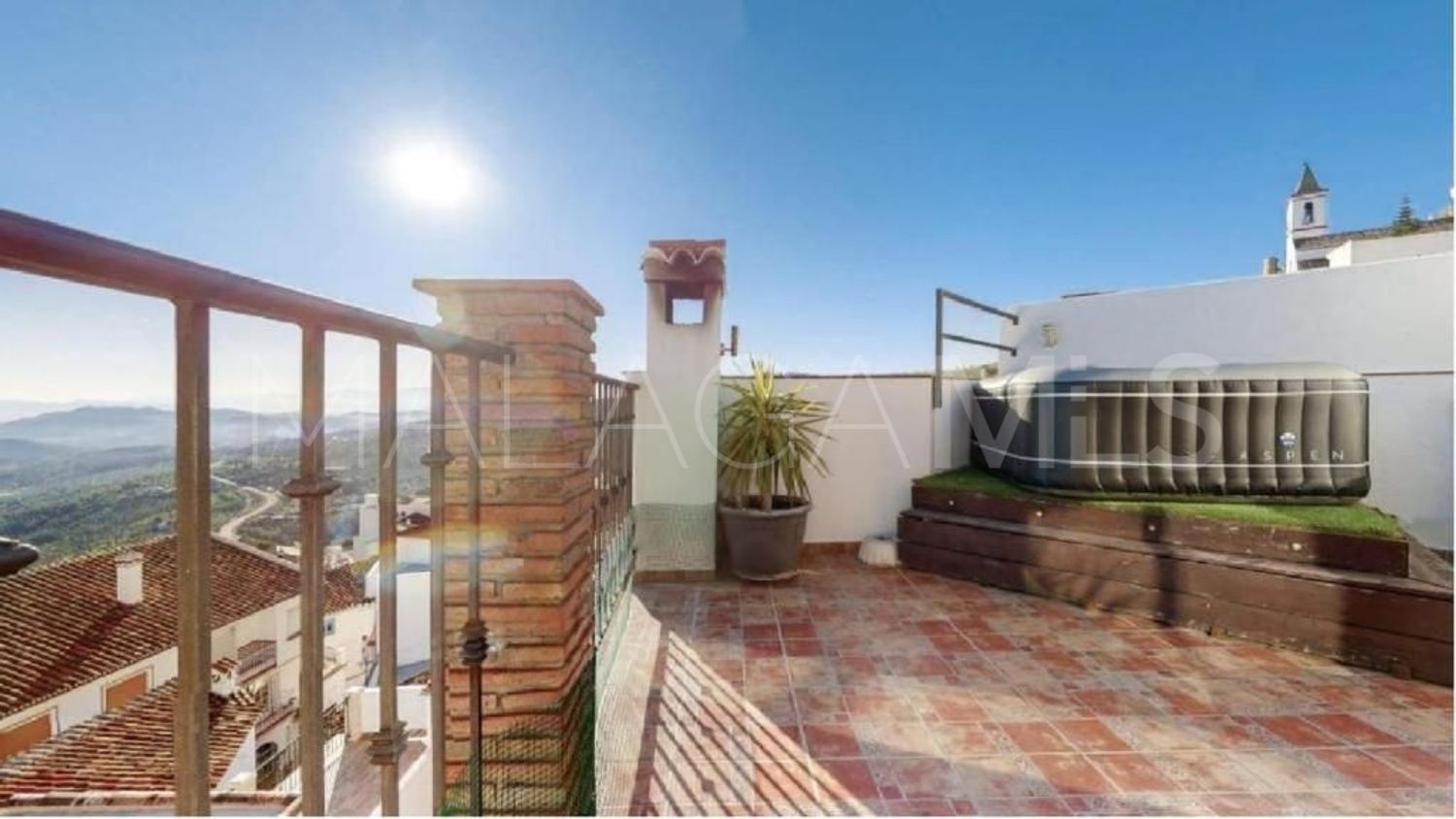 Immeuble for sale in Casarabonela