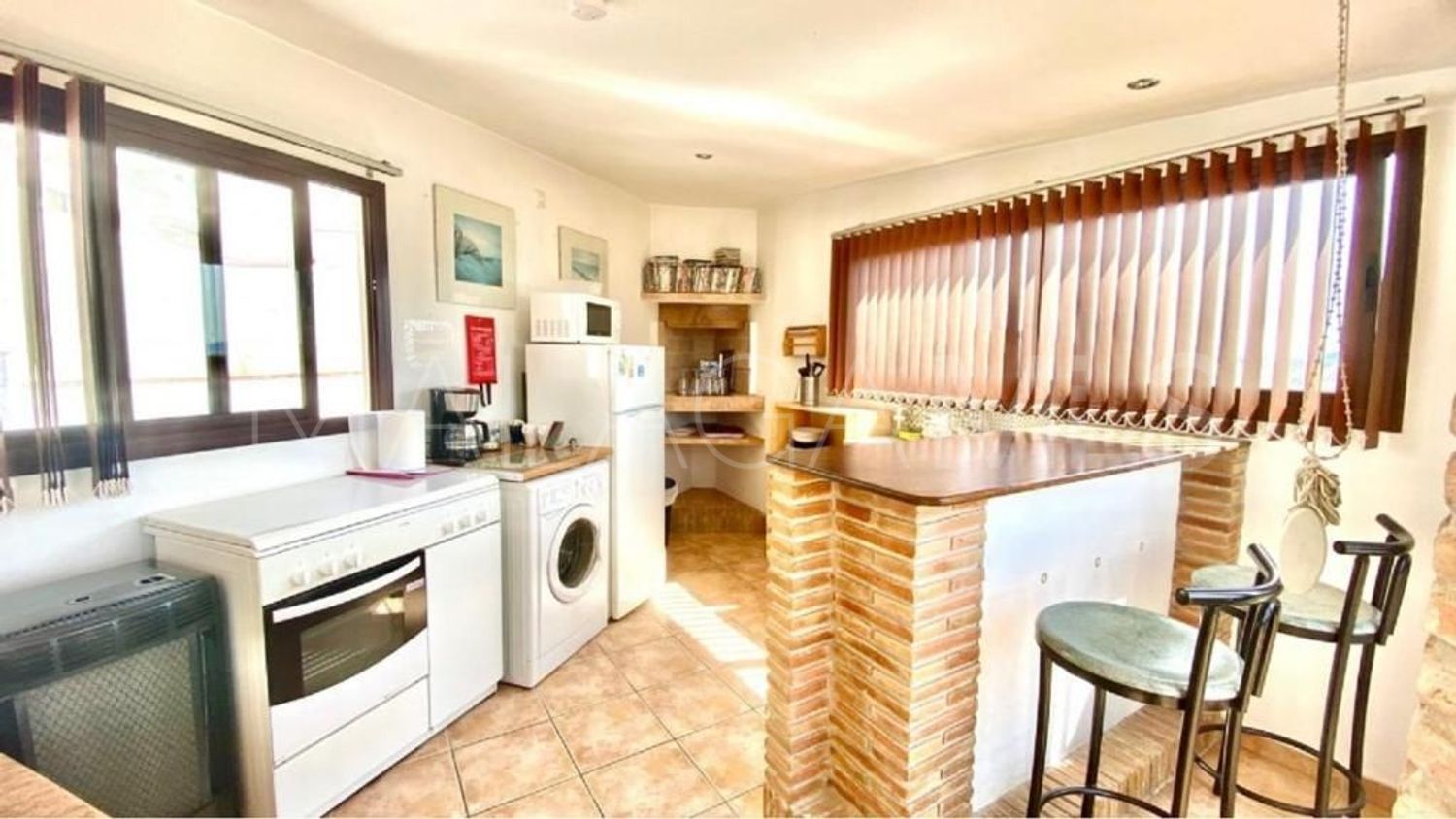 Immeuble for sale in Casarabonela