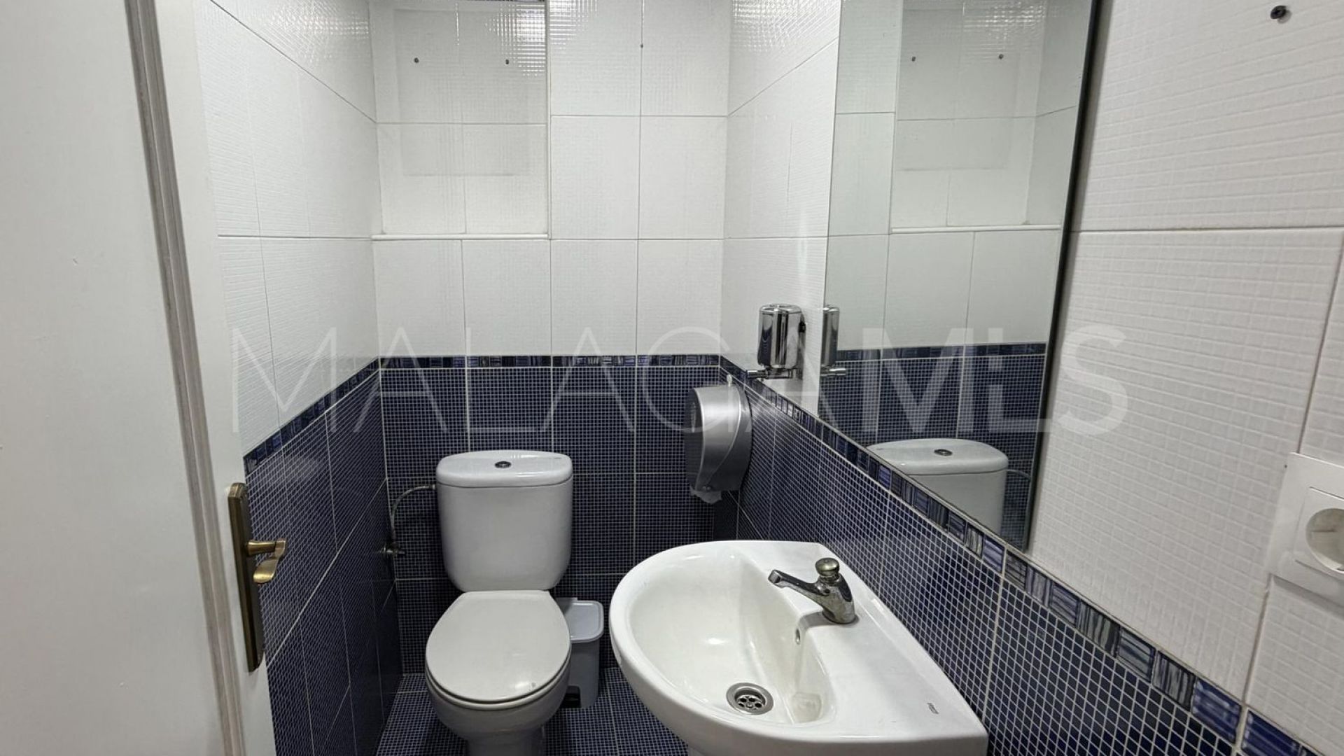 Geschäftsraum for sale in Altos de Estepona