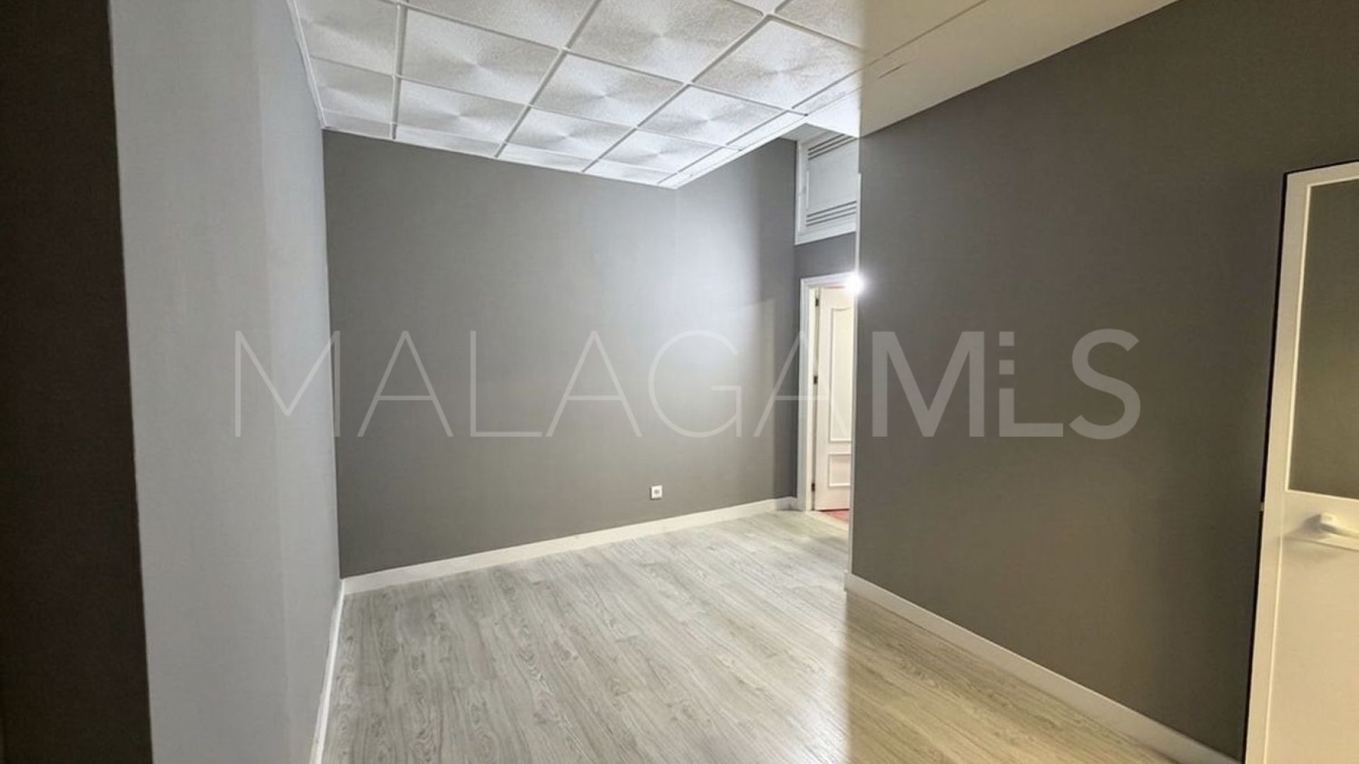 Kommersiella lokaler for sale in Altos de Estepona