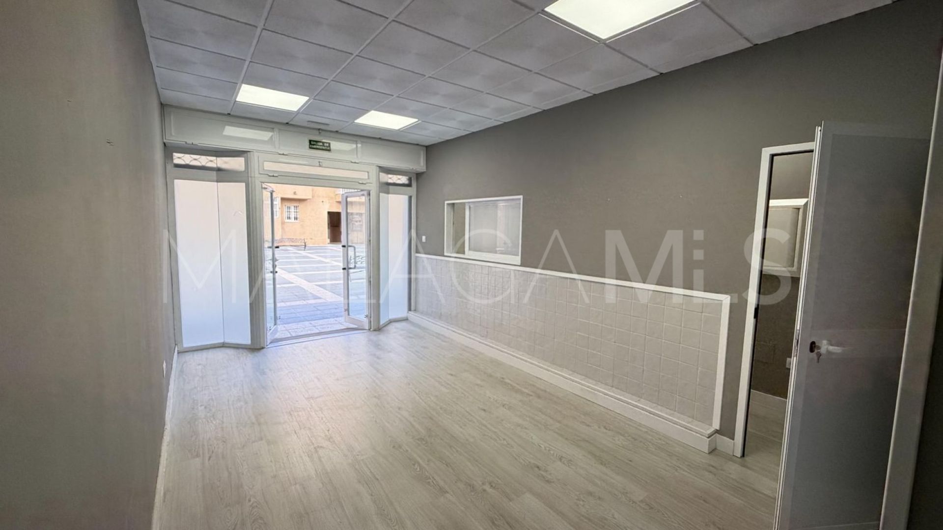 Geschäftsraum for sale in Altos de Estepona