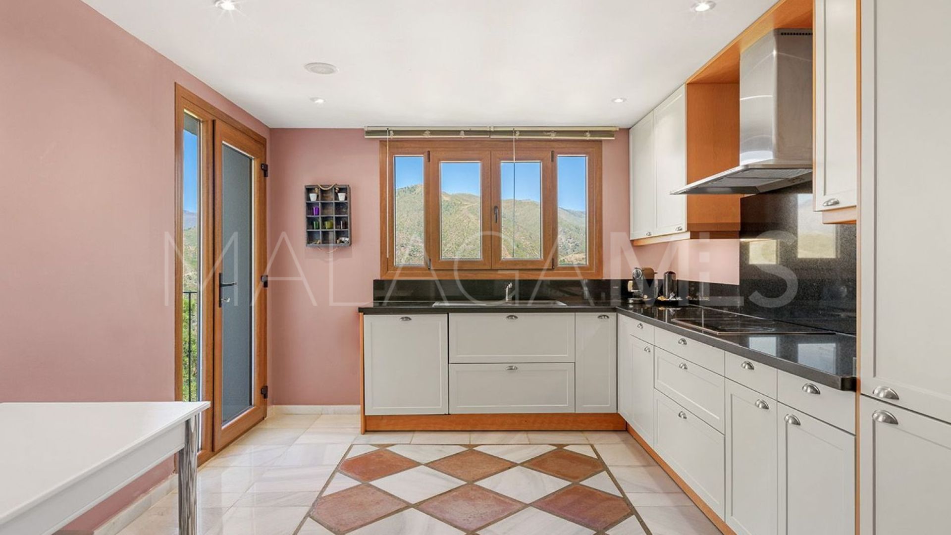 Villa for sale in Monte Mayor