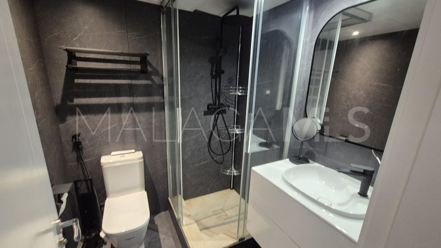 2 bedrooms flat in Los Flamingos for sale