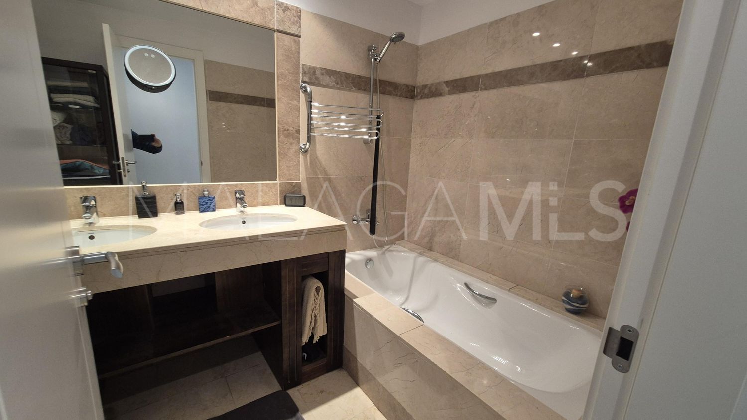 2 bedrooms flat in Los Flamingos for sale