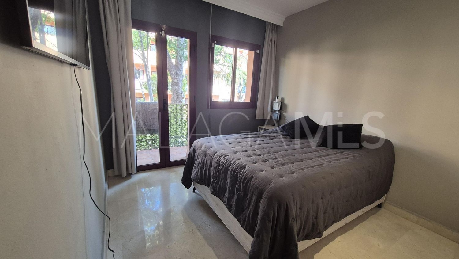 2 bedrooms flat in Los Flamingos for sale