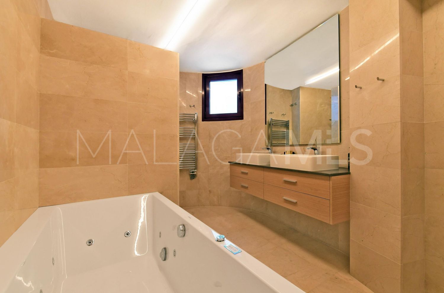 Haus for sale in Los Naranjos