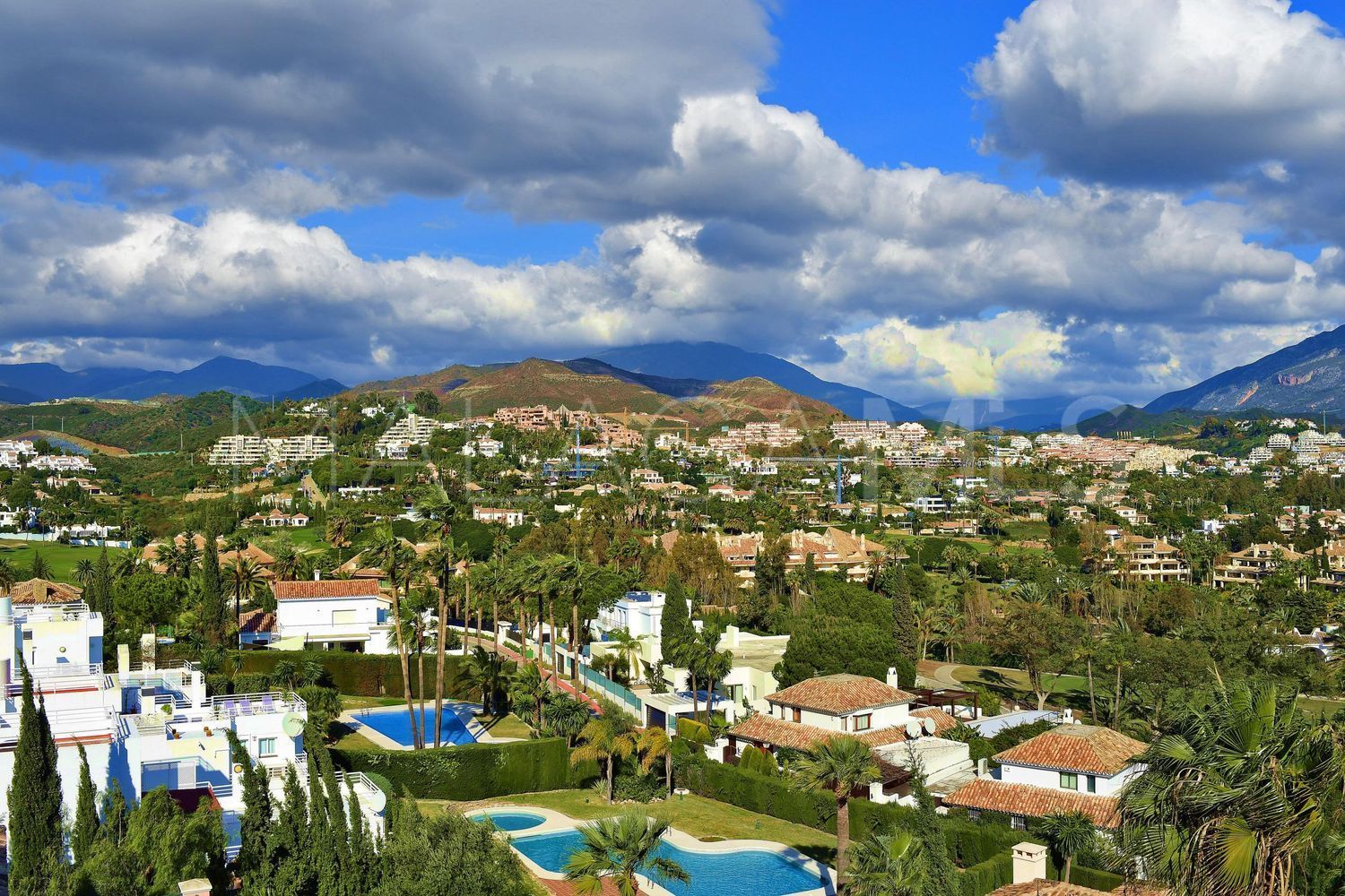 Haus for sale in Los Naranjos