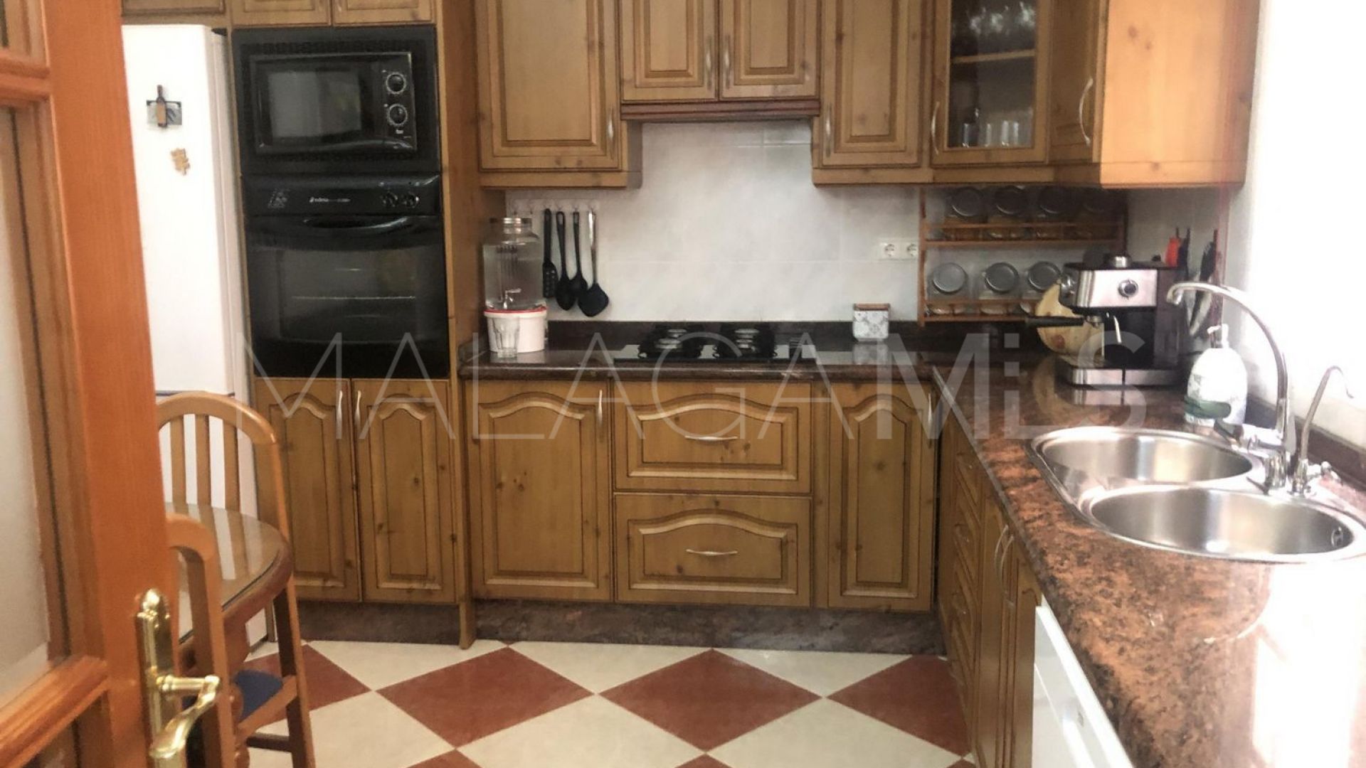 Haus for sale in Cuevas Bajas