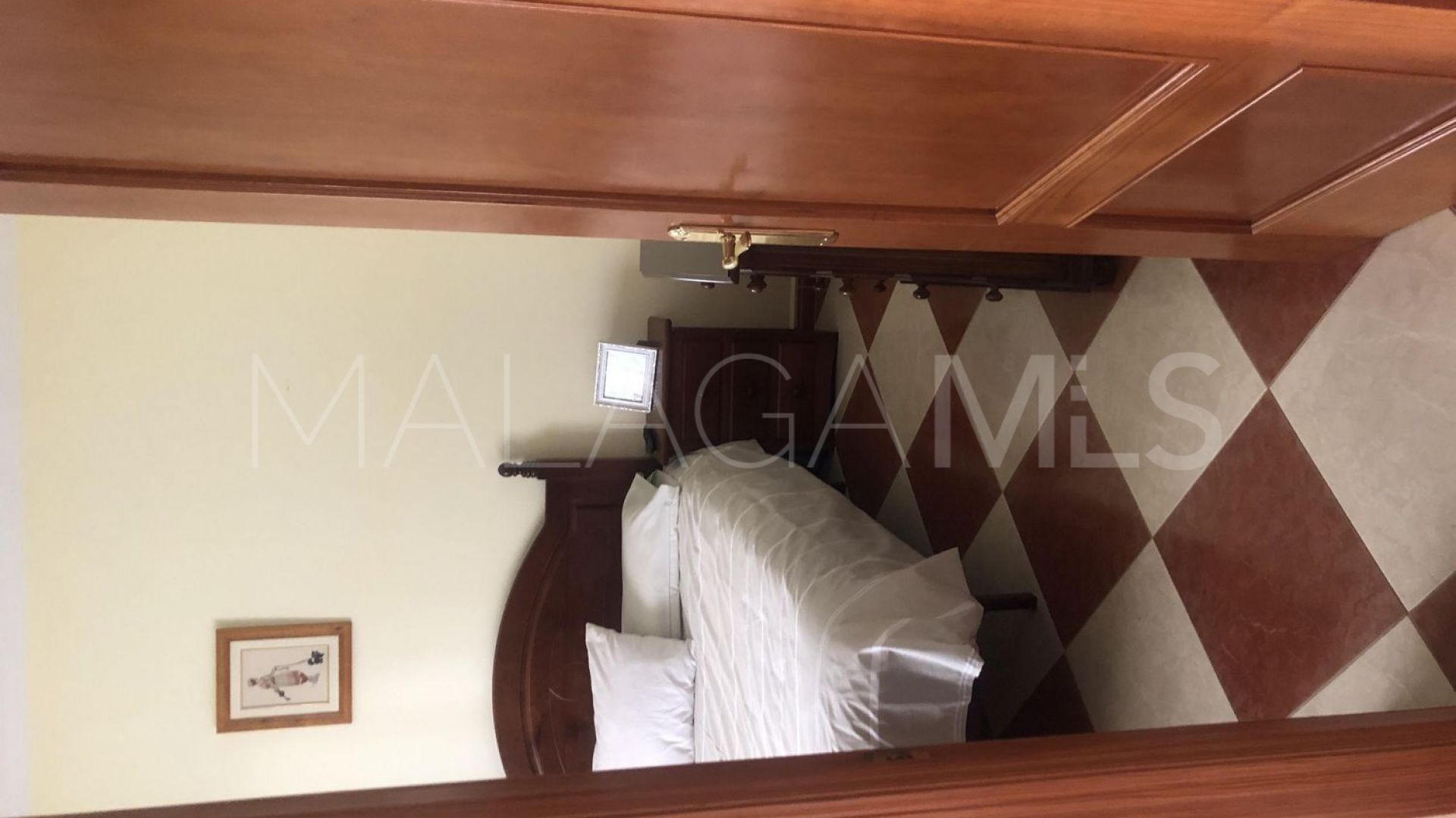 Haus for sale in Cuevas Bajas