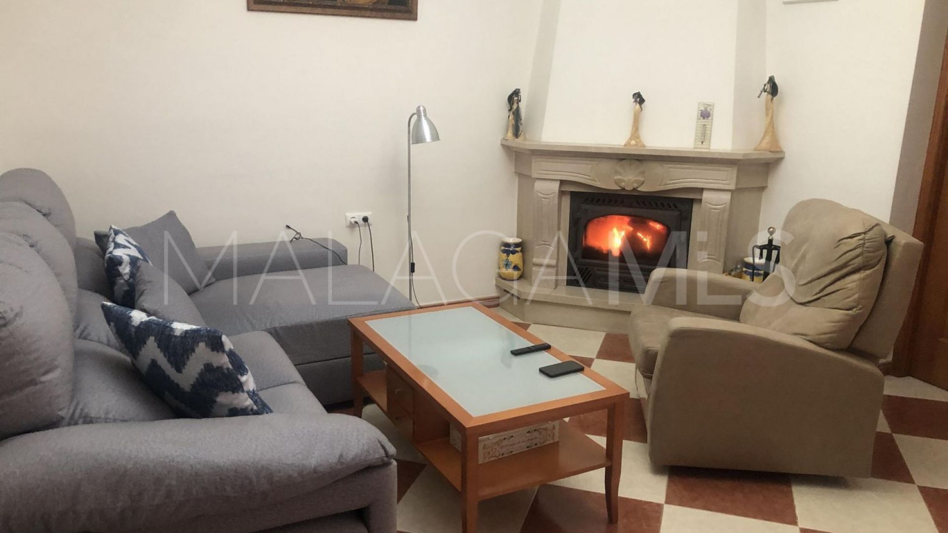 Haus for sale in Cuevas Bajas