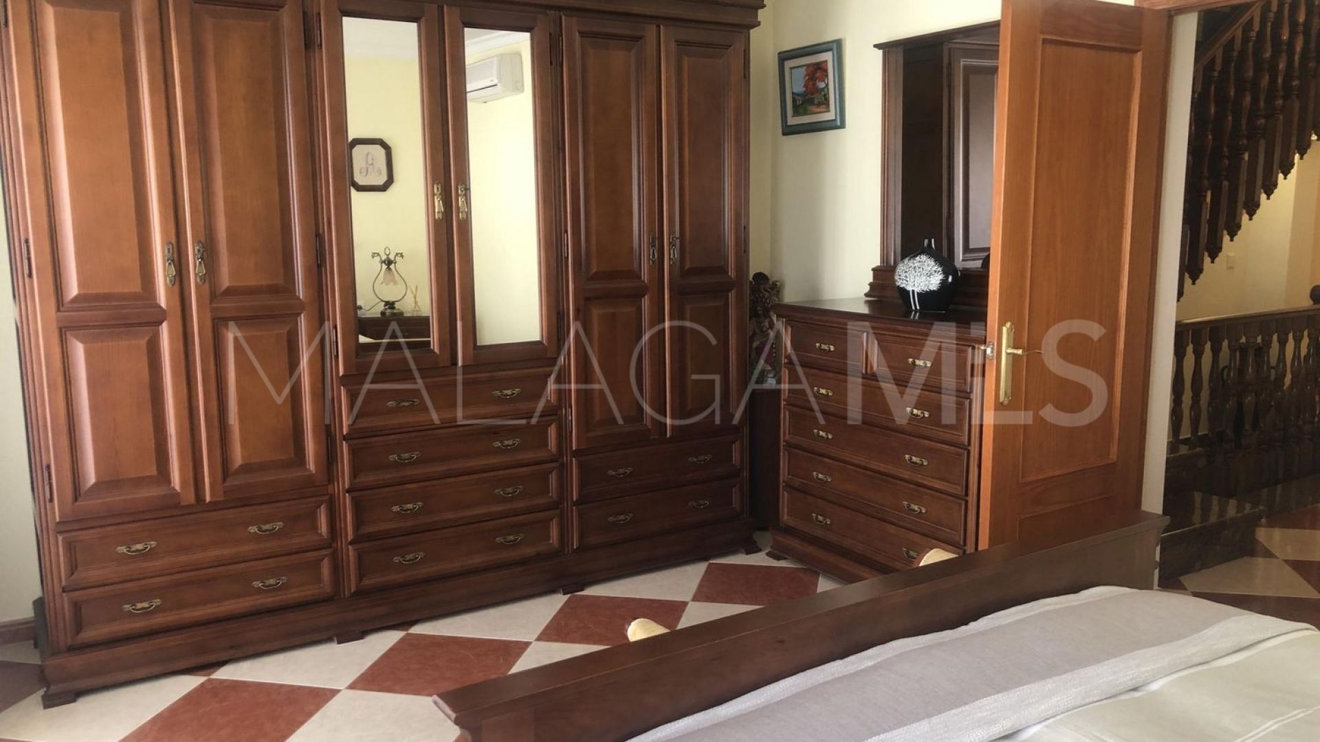 Haus for sale in Cuevas Bajas