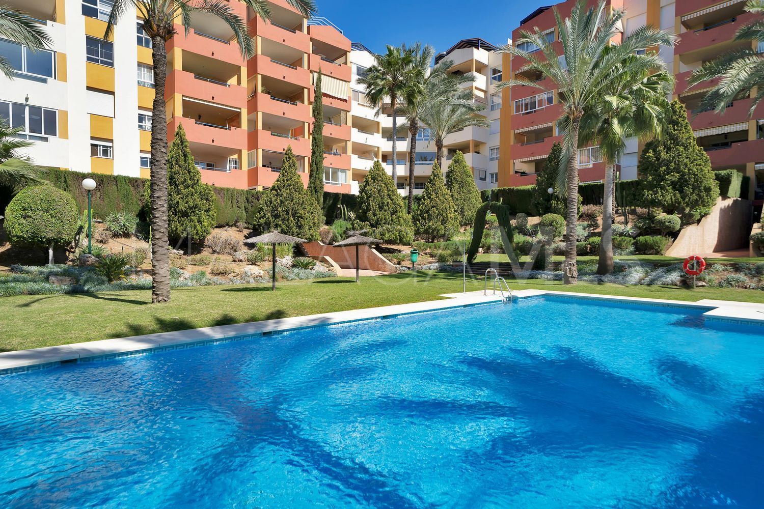 Buy piso de 2 bedrooms in Nueva Atalaya