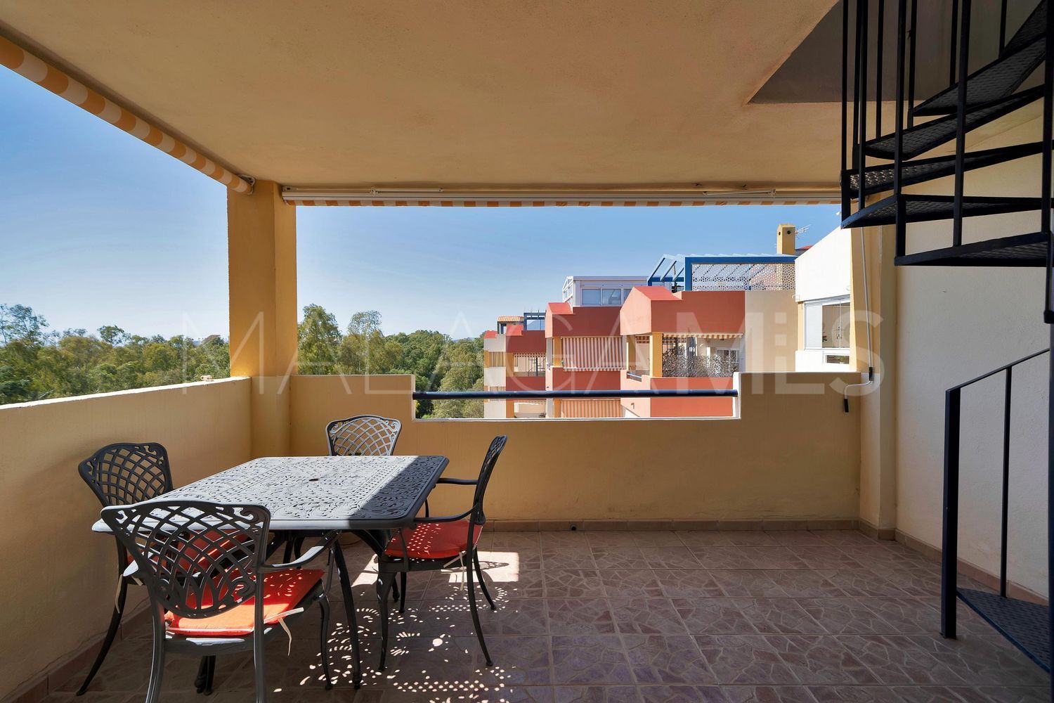 Buy piso de 2 bedrooms in Nueva Atalaya