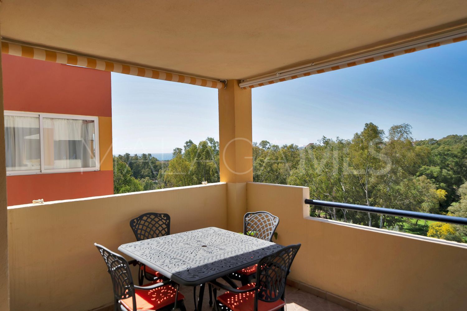 Buy piso de 2 bedrooms in Nueva Atalaya