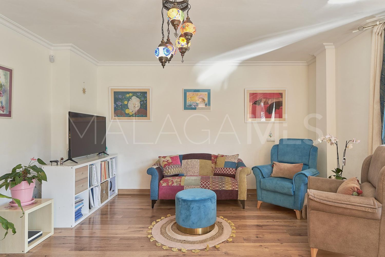 Hus i byn for sale in La Capellania